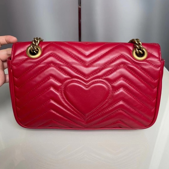 Gucci Marmont 26 Red - Picture 6 of 9